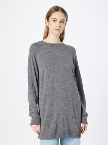 Trendyol - Pullover em cinzento: frente