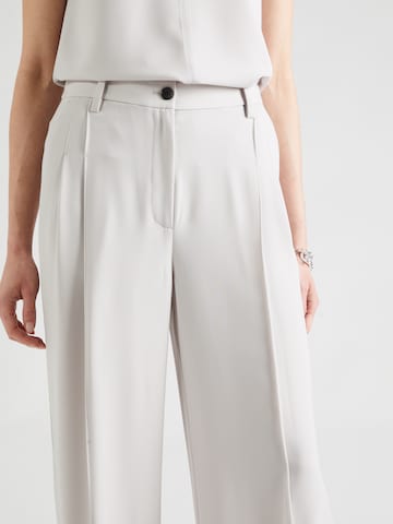 Calvin Klein Regular Pleated Pants in Grey