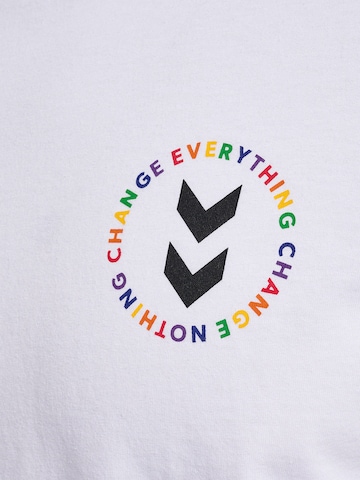 T-Shirt 'Everything Nothing' Hummel en blanc