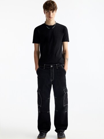 Largi Pantaloni eleganți de la Pull&Bear pe negru