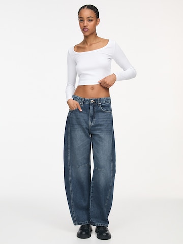 Pull&Bear Loosefit Jeans i blå