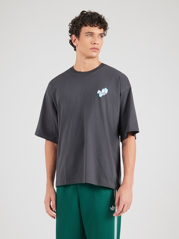 ADIDAS ORIGINALS Футболка '70S' в Серый