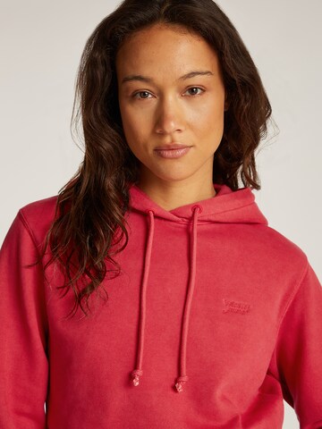 Felpa 'SCRIPT' di Tommy Jeans in rosso