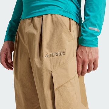 Loosefit Pantalon outdoor 'Xploric' ADIDAS TERREX en marron