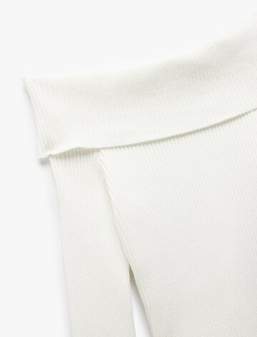 Koton Pullover in Weiß