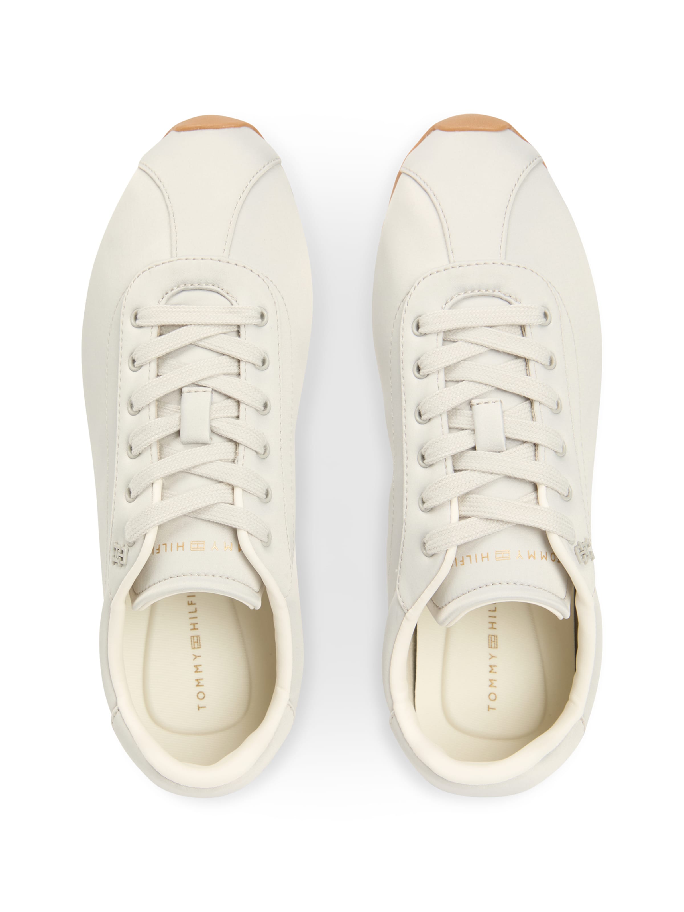 TOMMY HILFIGER Trampki niskie 'BELLA' w kolorze szary