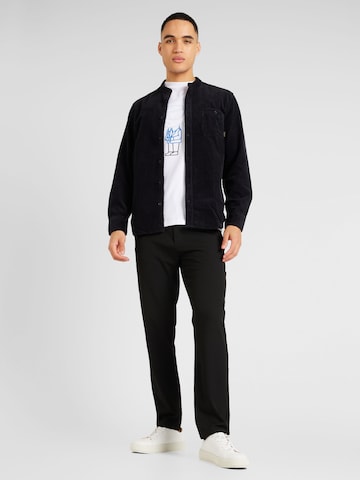 MUSTANG - Comfort Fit Camisa em preto