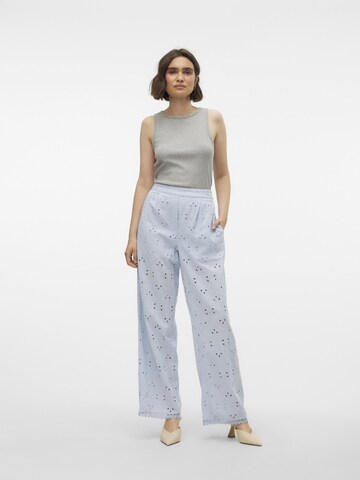 Loosefit Pantalon VERO MODA en bleu