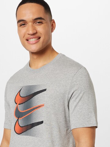 Nike Sportswear Тениска в сиво