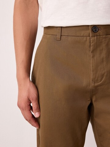 Next Обычный Брюки-чинос в Коричневый