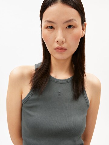 ARMEDANGELS Top in Grey