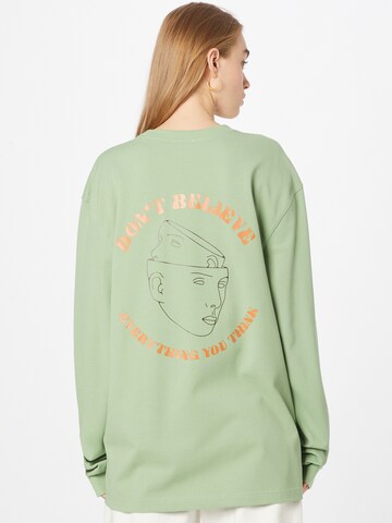 ABOUT YOU Limited Sweatshirt 'Jim'  by Jannik Stutzenberger' in Groen