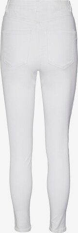 VERO MODA Skinny Jeans 'Sophia' in Wit