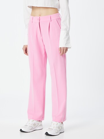 Loosefit Pantalon à plis rosemunde en rose : devant