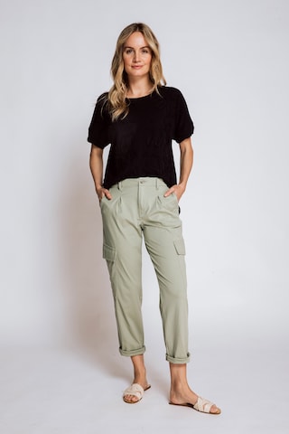 Zhrill Regular Cargo Pants in Green