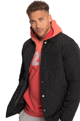 STHUGE Between-season jacket in Black: front