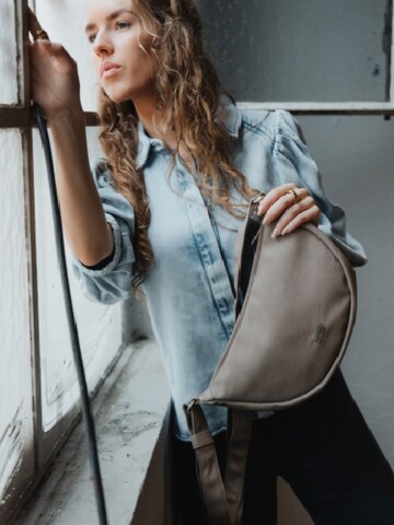 Sacs à main 'Mademoiselle M50' ZWEI en marron : devant