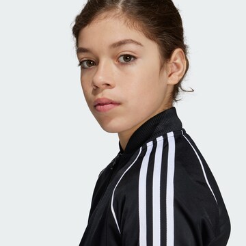 ADIDAS ORIGINALS Sweatjacka 'Adicolor' i svart