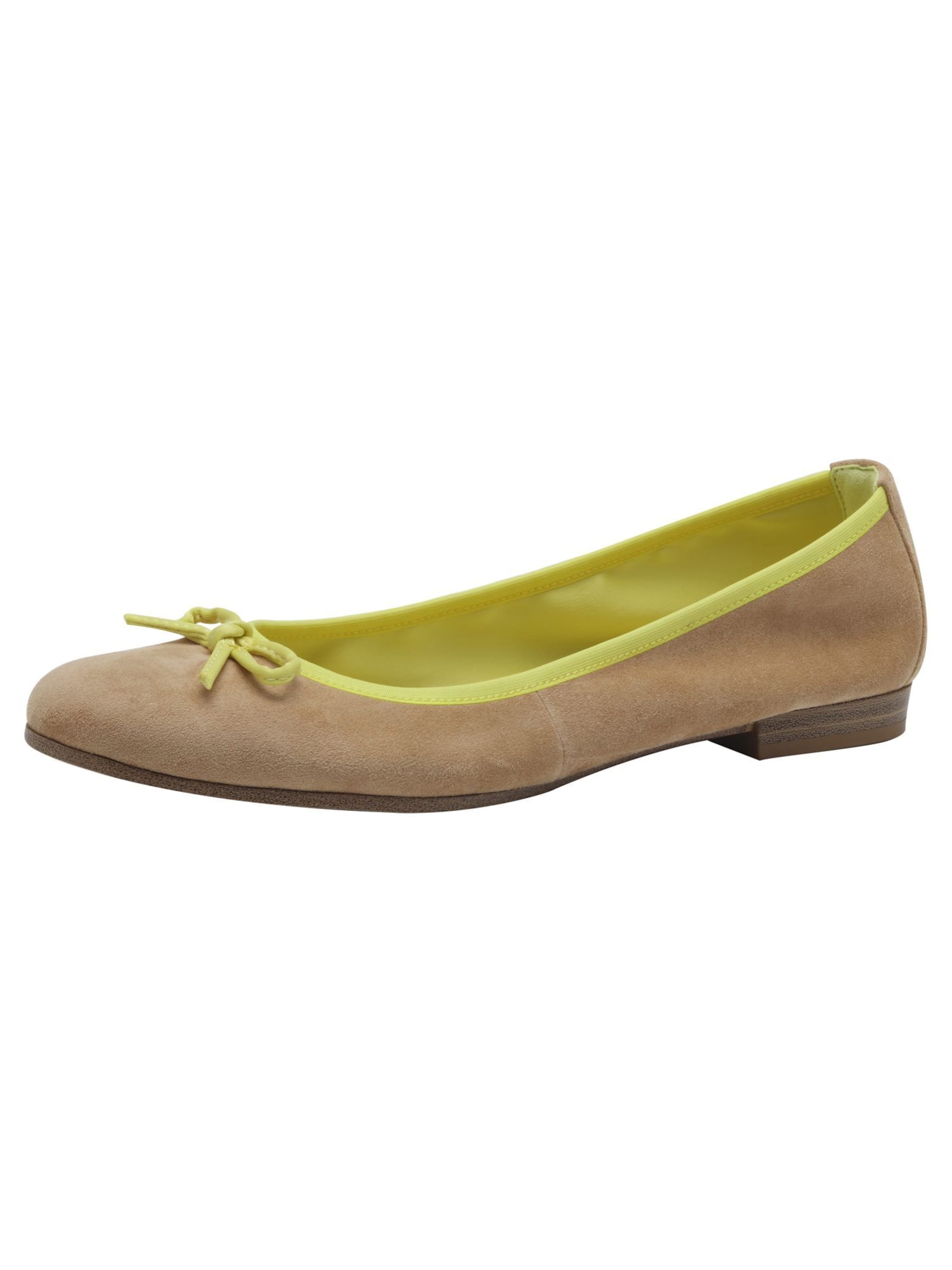 Tamaris Ballerina in Beige: voorkant