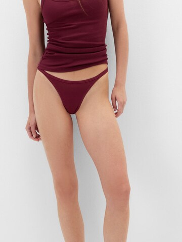 INTIMISSIMI Thong 'Ultralight' in Red: front