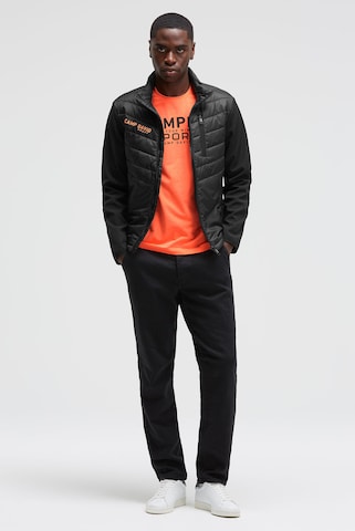 Giacca per outdoor 'Keep Focused' di CAMP DAVID in nero
