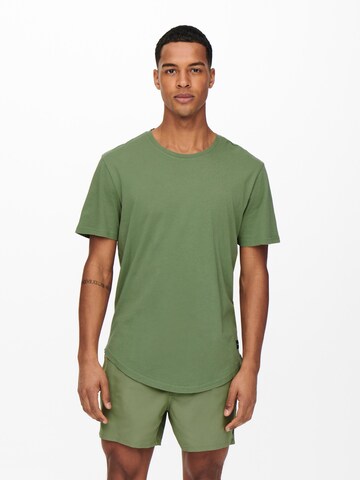Only & Sons Regularny krój Koszulka 'Matt' w kolorze zielony: przód