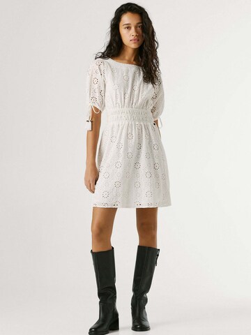 Robe 'CHIARA' Pepe Jeans en blanc