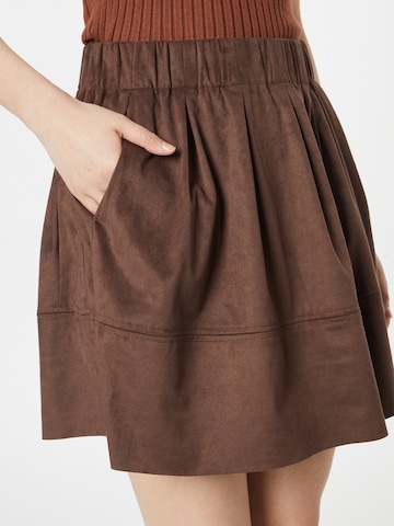 Moves Skirt 'Kia' in Brown