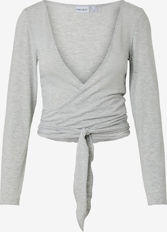 PIECES Top 'PCROYA' in Grey: front