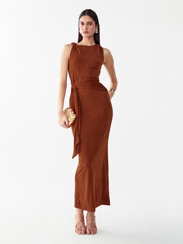 Robe 'Arnah' BWLDR en marron