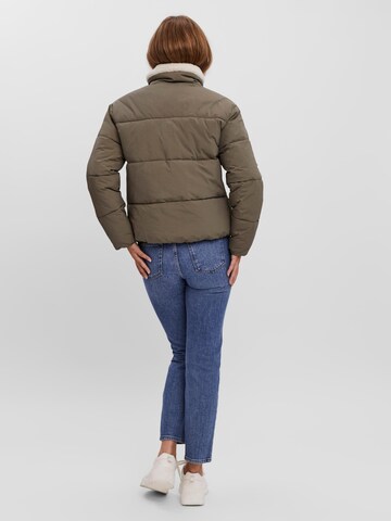 VERO MODA Between-season jacket 'Chat' in Brown