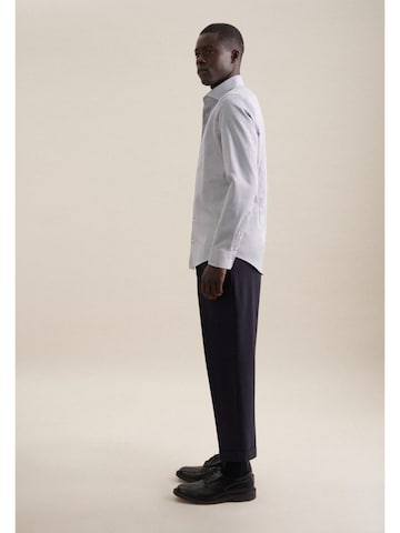 Coupe regular Chemise business 'Slim' SEIDENSTICKER en blanc