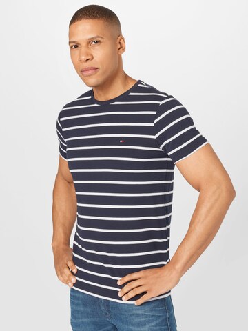 TOMMY HILFIGER Slim fit Μπλουζάκι σε μπλε: μπροστά