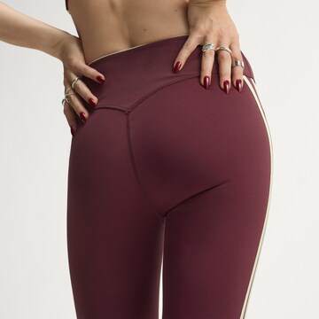 ADIDAS PERFORMANCE Skinny Sportbyxa 'Superstar' i röd