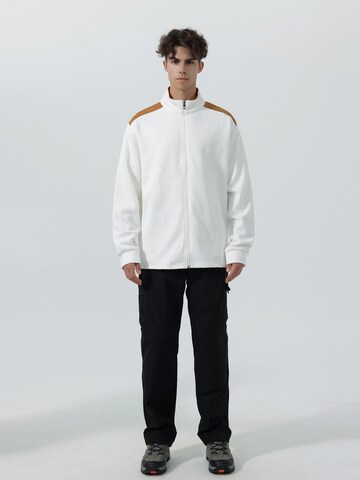 Youthup Athletic Cardigan in White