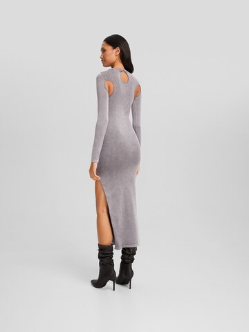 Bershka Obleka | siva barva