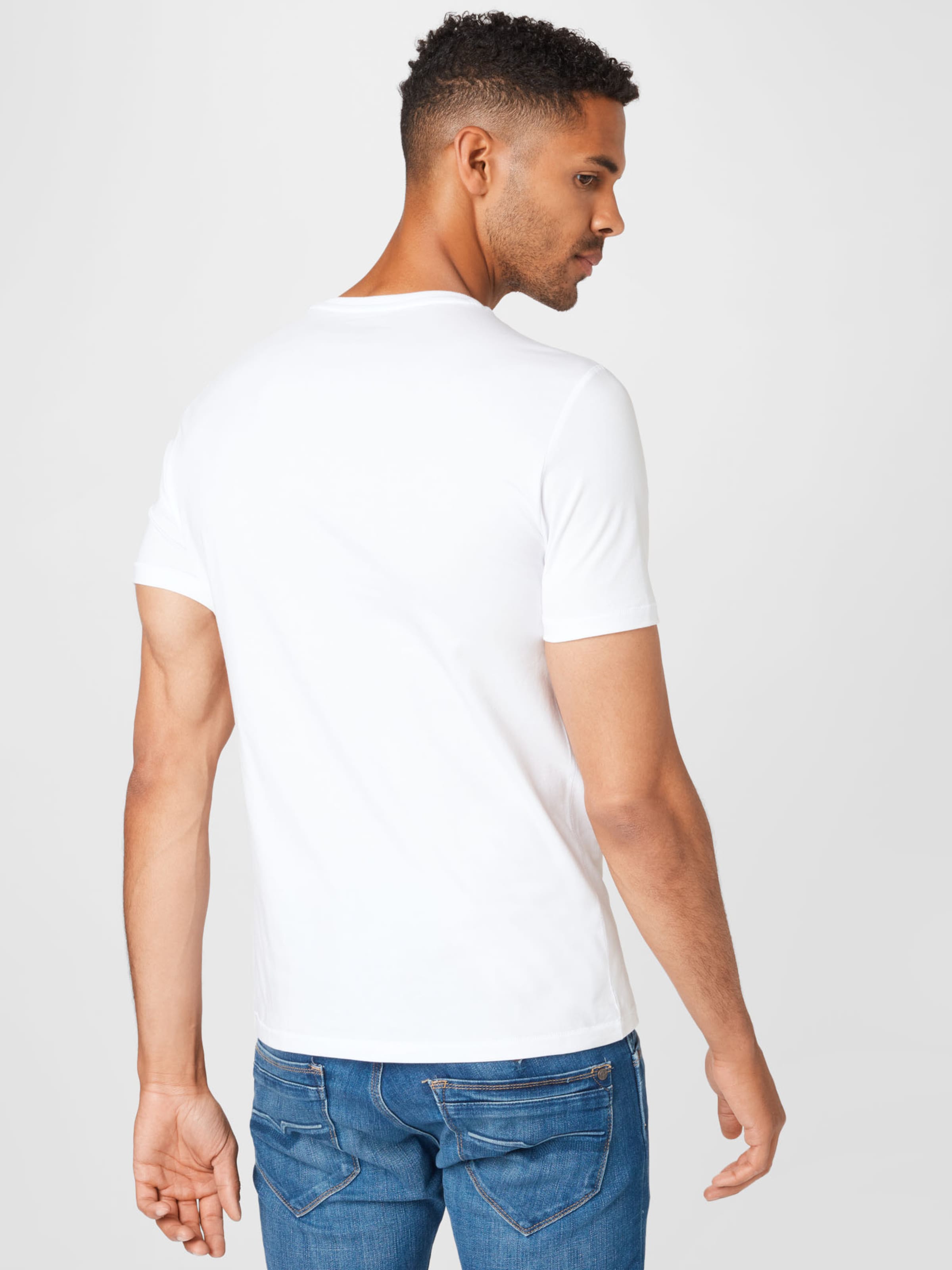 Männer Shirts GUESS T-Shirt in Weiß - TW10810