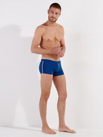 HOM Badeshorts ' Nautical Cup ' in Blau: Vorderseite