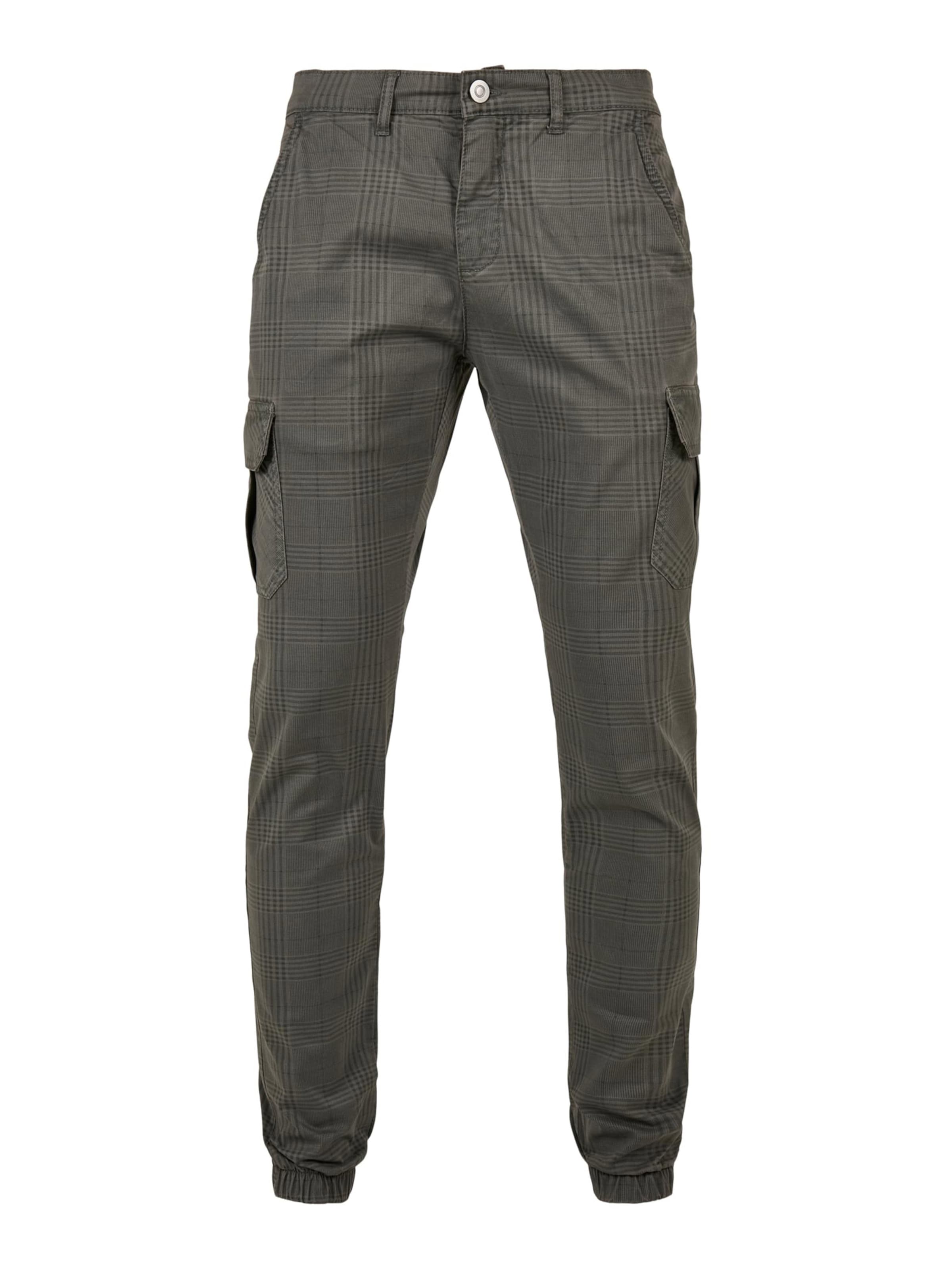 Tapered Pantaloni cargo di Urban Classics in grigio: frontale