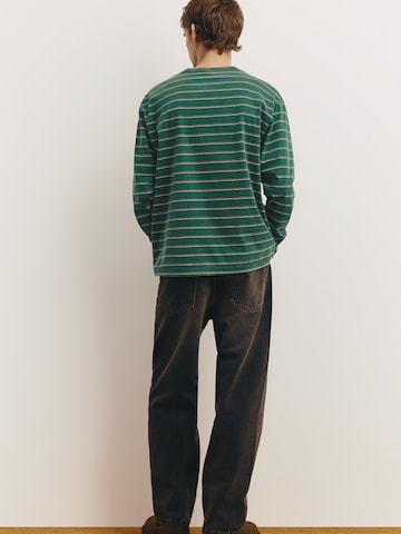 Pull&Bear Shirt in Grün