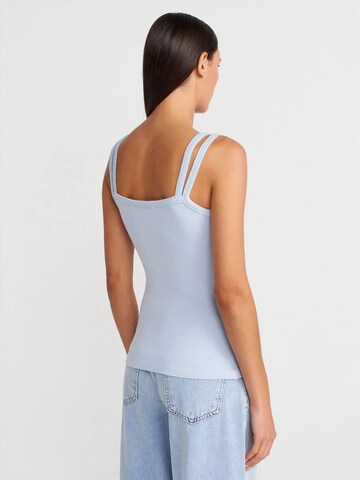 Dilvin Top in Blue