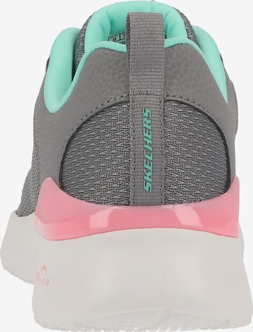 SKECHERS Sneaker in Grau