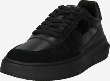 Calvin Klein Jeans Sneakers laag in Zwart: voorkant