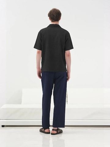 Coupe regular Chemise Giesto en noir