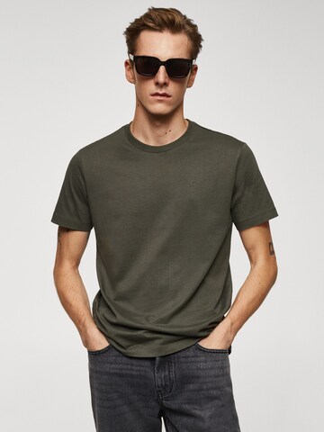 T-Shirt 'CHERLO' MANGO MAN en vert : devant