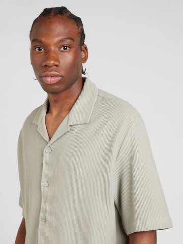 Fit confort Chemise WEEKDAY en vert