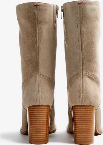 LLOYD Ankle Boots in Beige