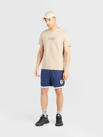 Tommy Jeans Regular Shorts 'ARCHIVE GAMES' in Blau