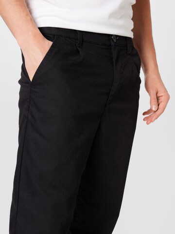 Only & Sons Regular Pleat-Front Pants 'Dew' in Black