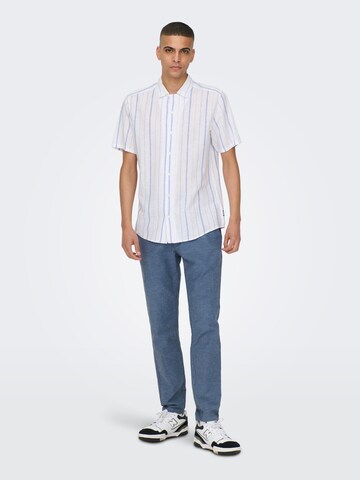 Only & Sons - Ajuste regular Camisa 'CAIDEN' en blanco